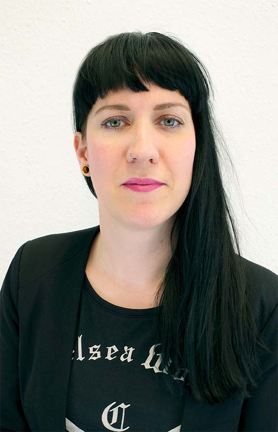 Elena Wolf Pressereferentin