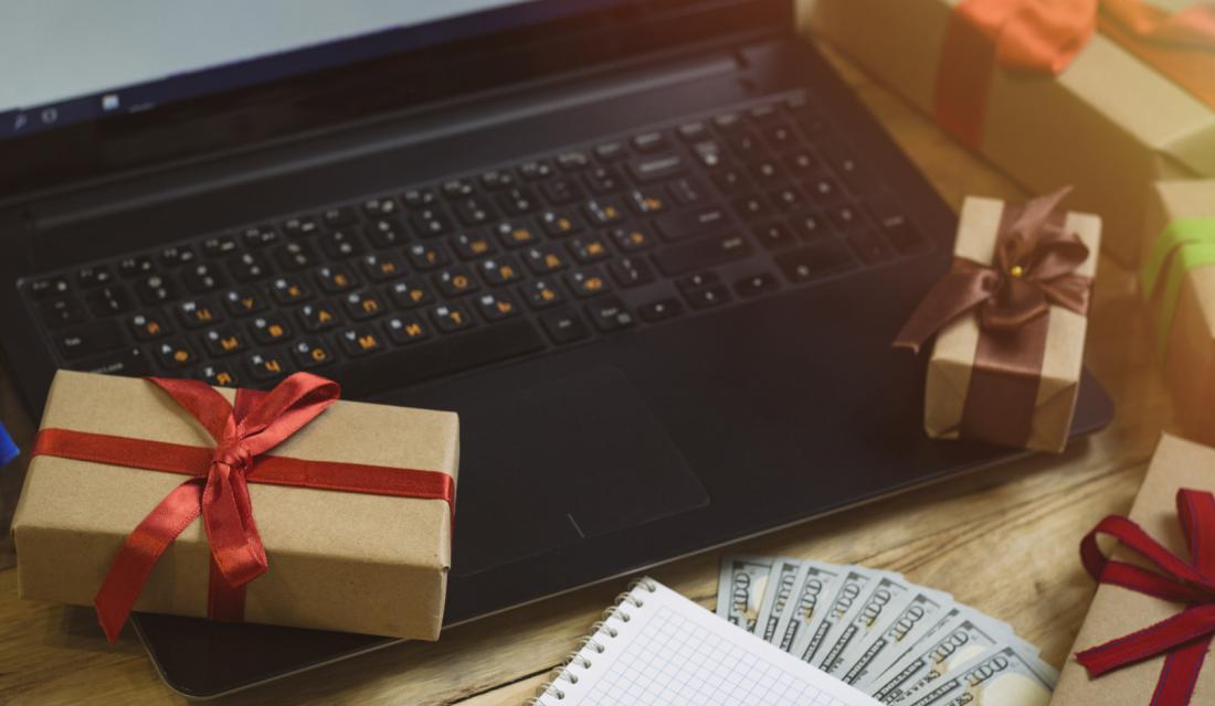 Geschenke und Tastatur