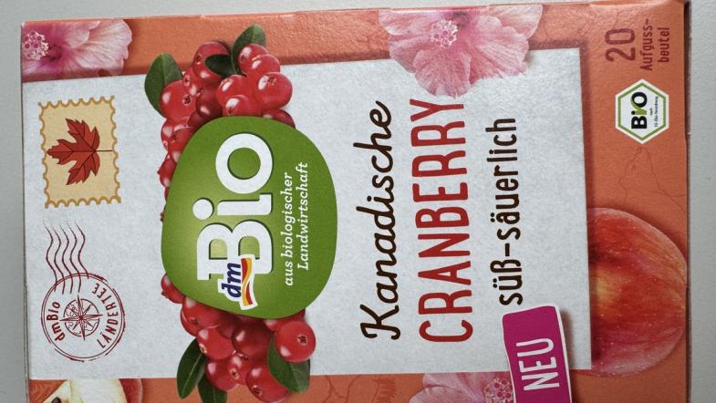 Vorderseite der Teepackung kanadische Cranberry